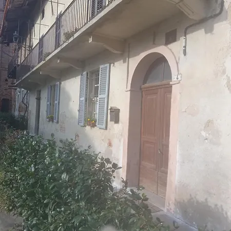 Casa Vialardi شقة Brusasco